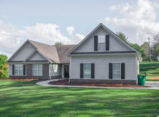 61 Emma Ln, Winder, GA 30680