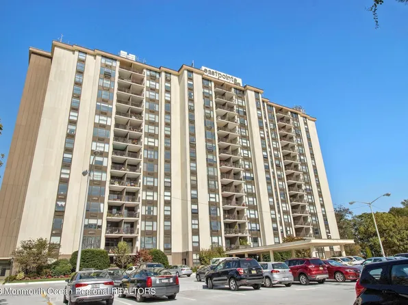 1 Scenic Drive #204, Highlands, NJ 07732