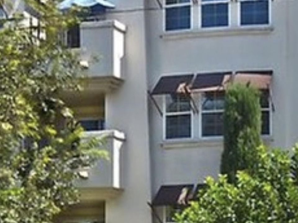 1st image of 4202 Whitsett Ave APT 201