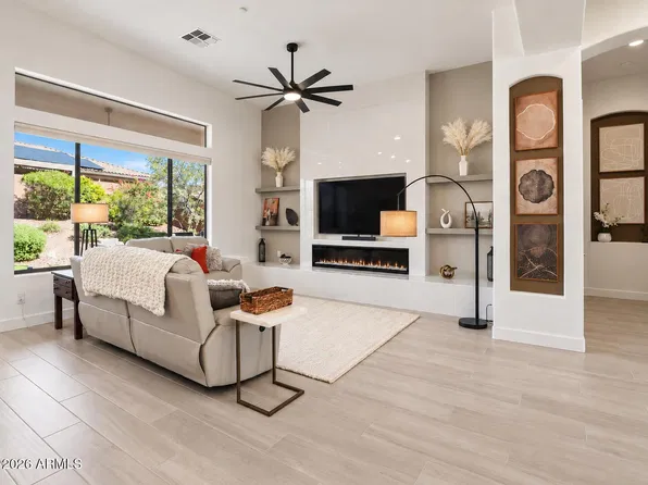 41915 N MOSS SPRINGS Road, Anthem, AZ 85086