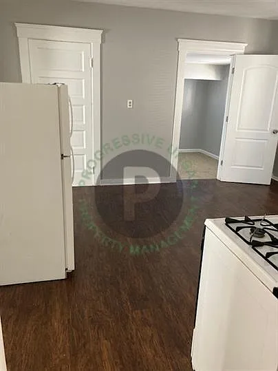 4012 Woodbridge Avenue - Up — Photo 3