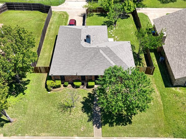 1234 Royal Oak Dr, Desoto, TX 75115
