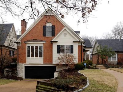 40 Conway Close Rd, Saint Louis, MO, 63124