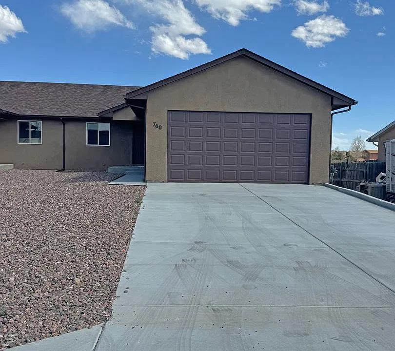 760 S Watermelon Dr