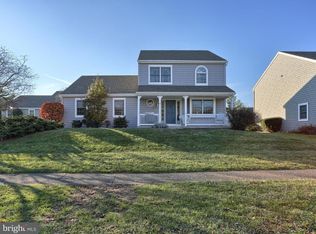 1051 Hillview Ln, Hershey, PA 17033