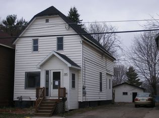 326 W Spruce St, Sault Sainte Marie, MI 49783