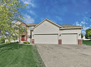 20720 Gemini Trl, Lakeville, MN 55044