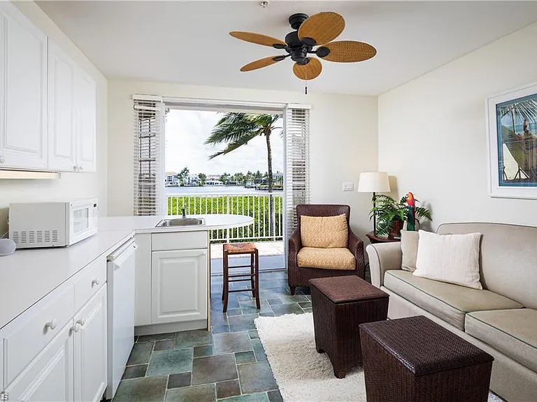 410 Flagship Dr #806 — Photo 14