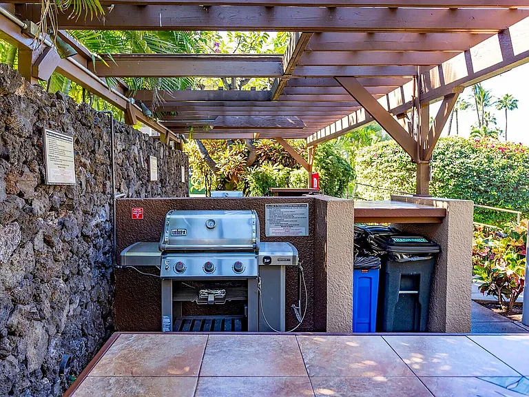 S Kihei Rd — Photo 39
