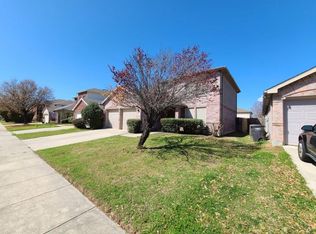3413 Cheyenne Ranch Rd, Roanoke, TX 76262