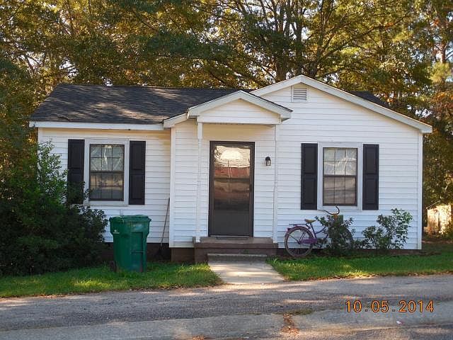 1st image of 136 Gray St