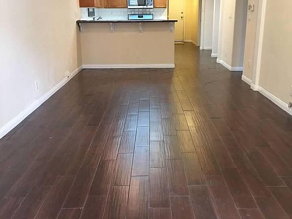 4th image of 27 Granada Ave