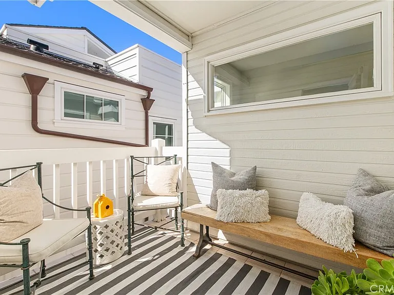608 Poinsettia Ave #B — Photo 16