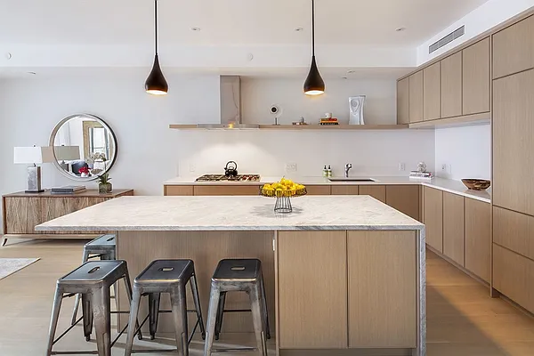 Sold by Corcoran | media 29