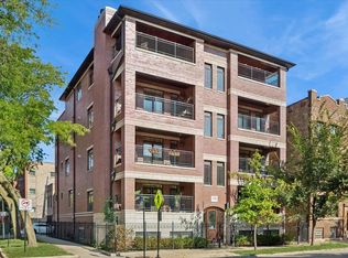 858 W Diversey Pkwy #1W, Chicago, IL 60614