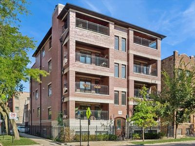 858 W Diversey Pkwy #1W, Chicago, IL, 60614