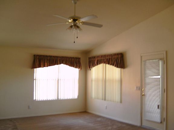 5th image of 2039 S Brighton Cir