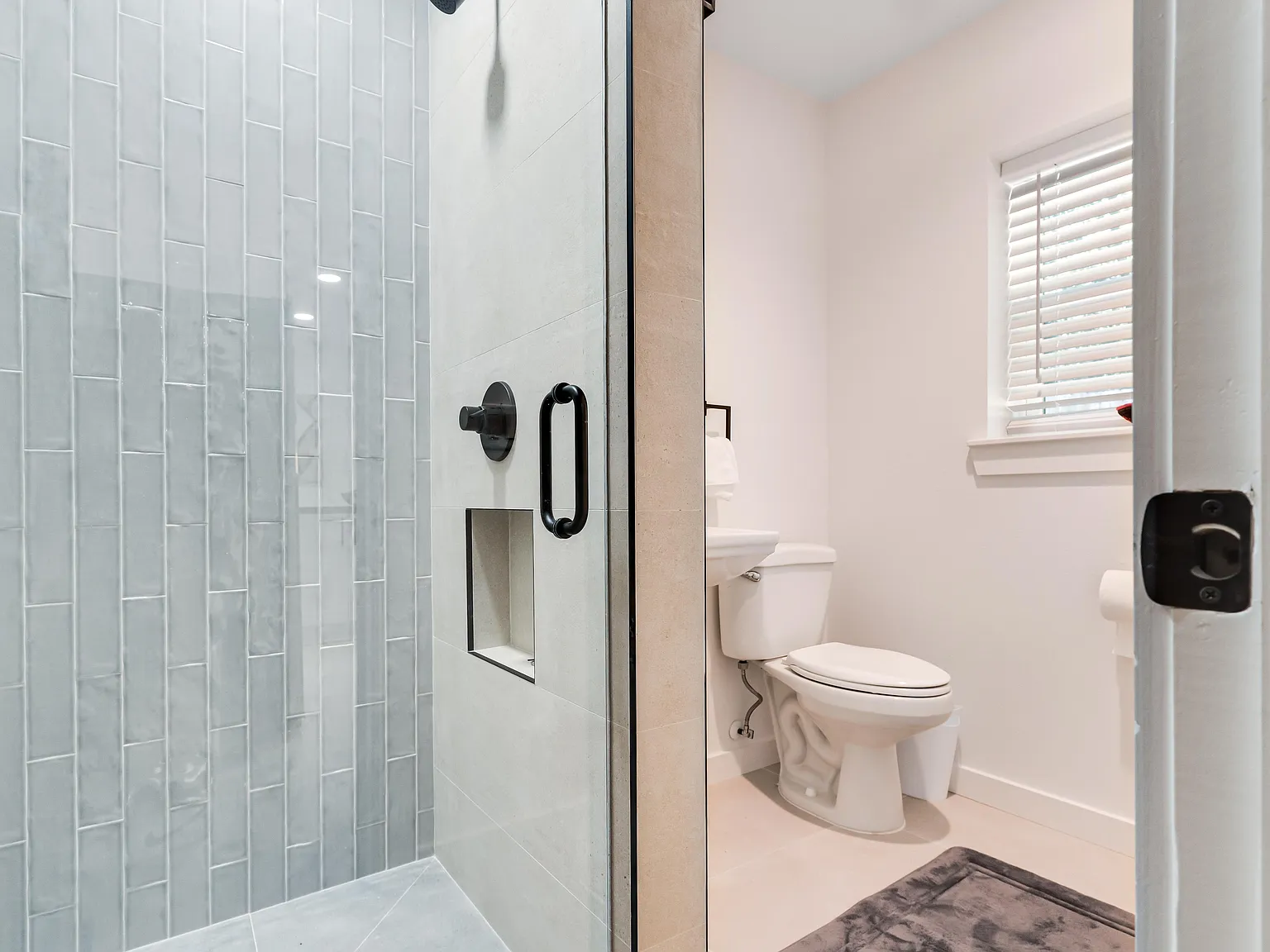 2 bed, 1000 sqft, $2,800 — Photo 4