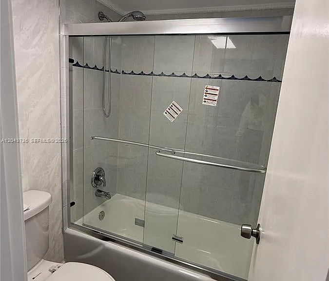 300 Bayview Dr #211 — Photo 6