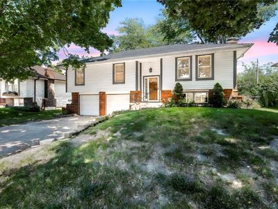 3413 NE Prather Rd, Kansas City, MO, 64116