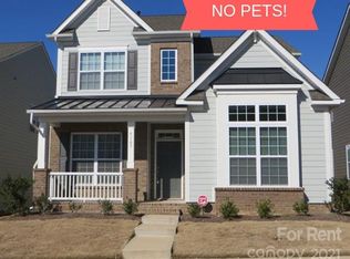 5107 Waterloo Dr, Tega Cay, SC 29708