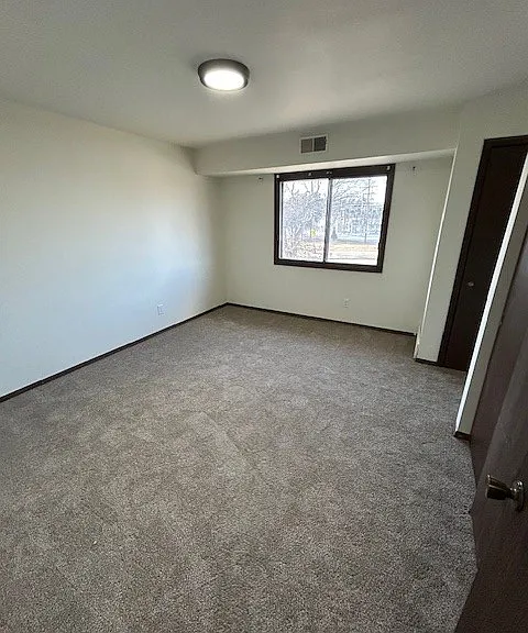 9401 W Calumet Rd — Photo 13