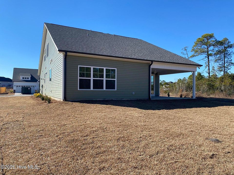 2nd image of 7095 Trailhead Road