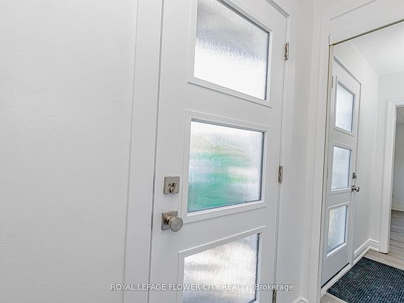 4th image of 37 Warwick Rd