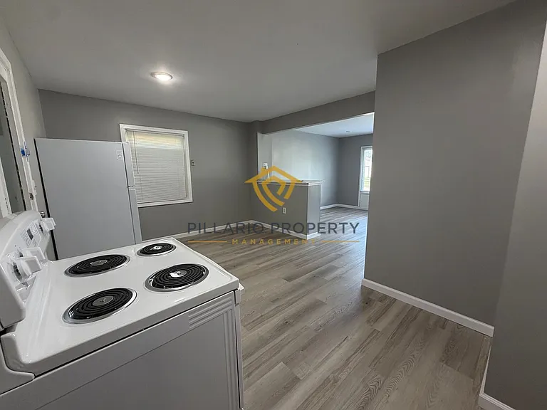 3211 Milan St — Photo 3