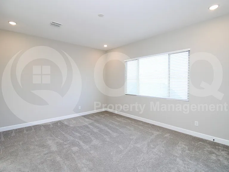 44626 N 44th Ave — Photo 10