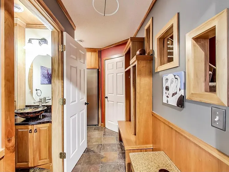 3256 Oak View Dr — Photo 4