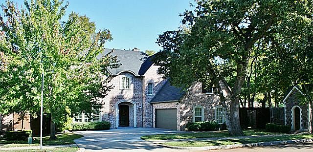 1st image of 302 Hearthstone Ln