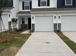 907 Powder Creek Dr, Reidville, SC 29375