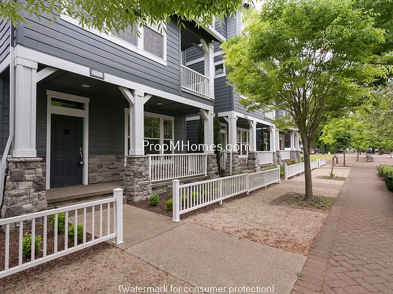 29017 SW Villebois Dr S — Photo 2