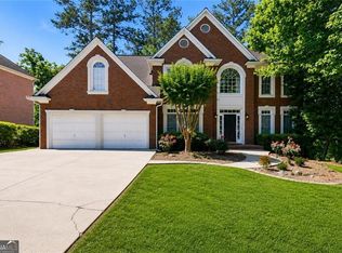 2046 Kinsmon Dr, Marietta, GA 30062