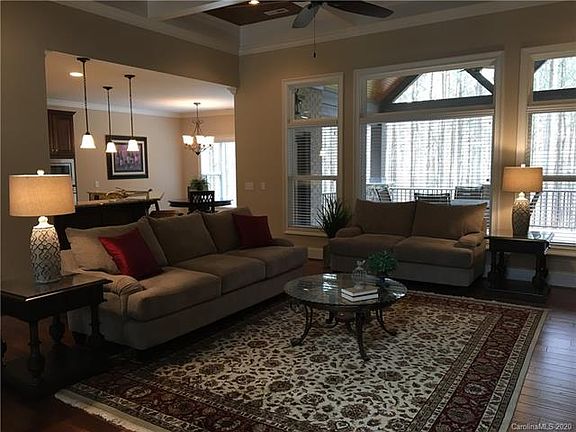 5th image of 2252 Capes Cove Dr
