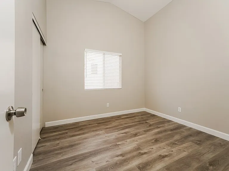 3639 Covewick Dr — Photo 16