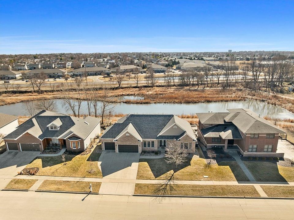 1st image of 2711 Radbourne Dr