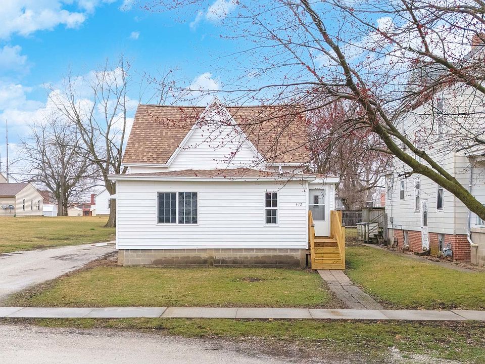 412 E Elm St, Chatsworth, IL 60921 | Zillow