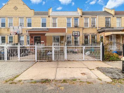 3723 Rombouts Avenue, Bronx, NY, 10466