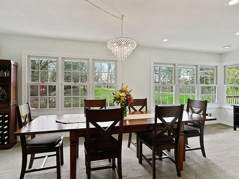 6117 Wilryan Ave — Photo 9