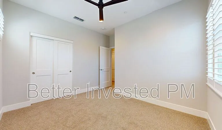 1437 Oak Cir — Photo 20