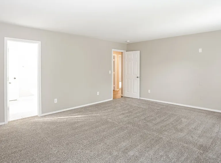 4024 Larkhaven Village Dr — Photo 9