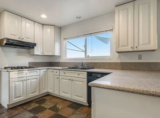 387 Pippin Dr, Fallbrook, CA 92028