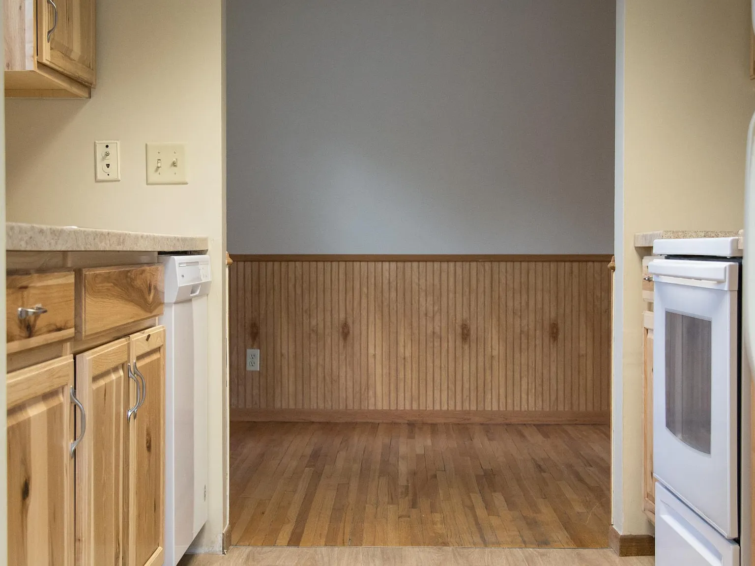 3 bed, 1425 sqft, $1,500 — Photo 3