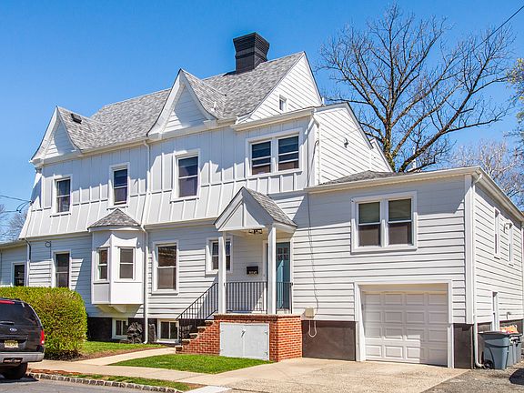 2nd image of 302 Springfield Ave