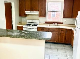 7504 Three Chopt Rd, Henrico, VA 23229