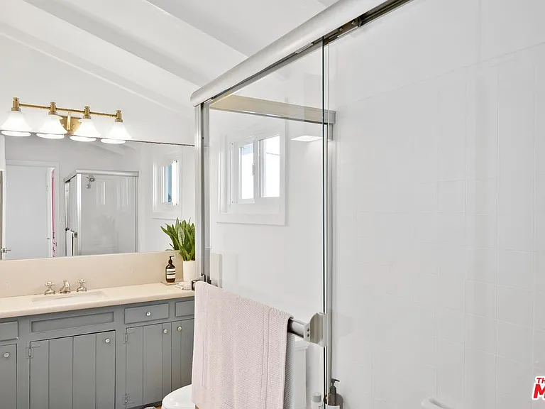 27208 Pacific Coast Hwy — Photo 22