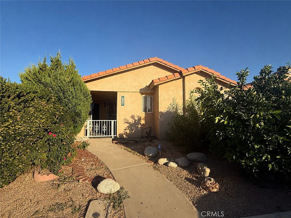 1st image of 368 Reposo St