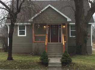 1112 W High St, Springfield, MO 65803